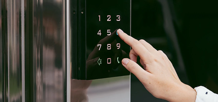 Keyless Door Entry System in Streamwood, IL